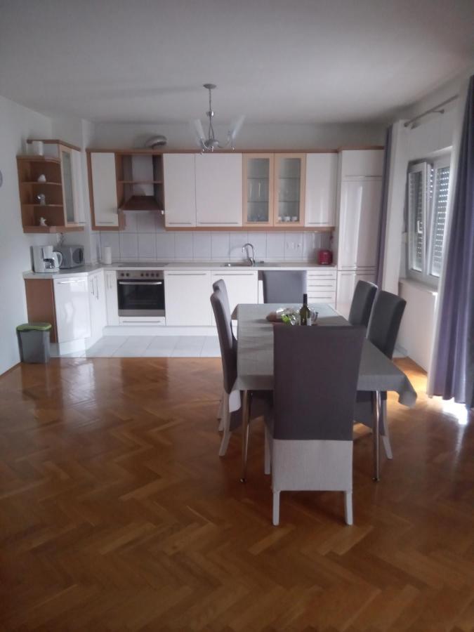 Apartman Teklic Kaštela Extérieur photo