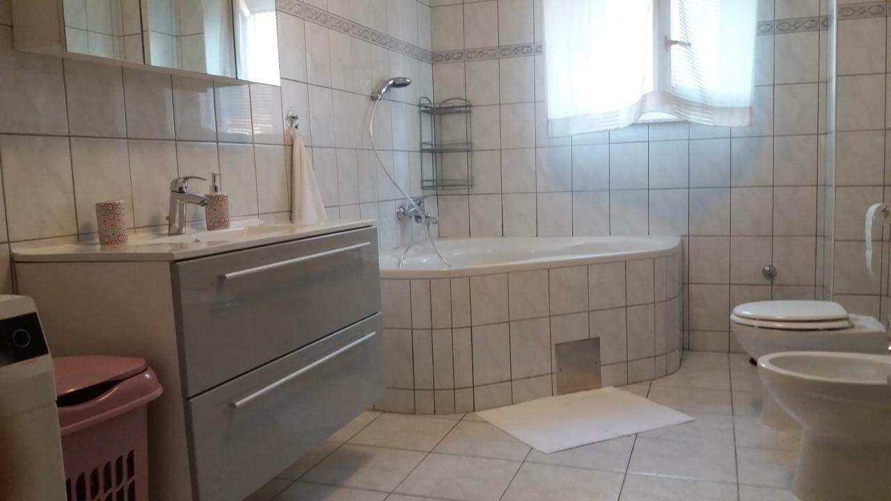 Apartman Teklic Kaštela Extérieur photo